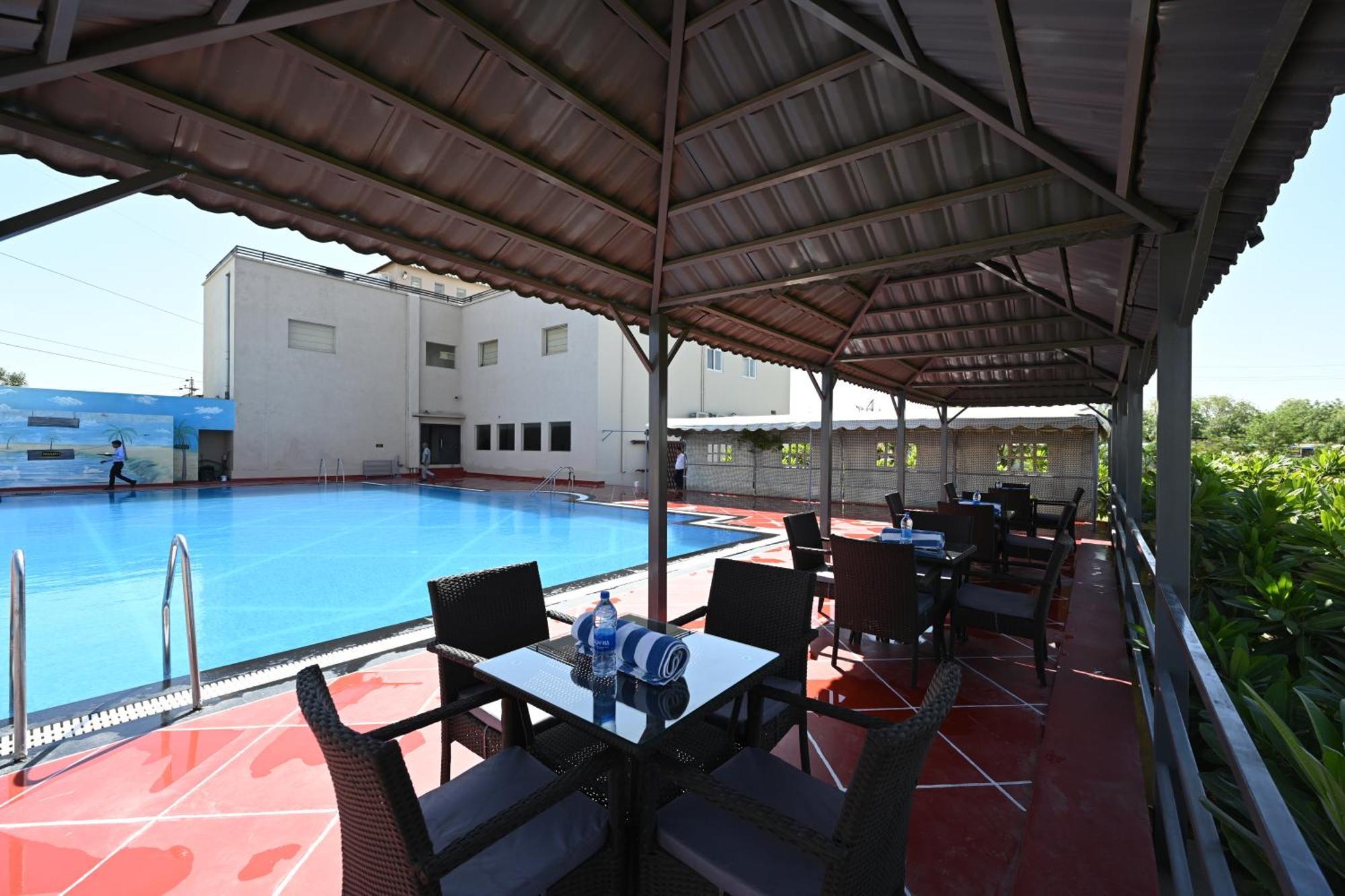 The Ganga Resort Bikaner Bagian luar foto